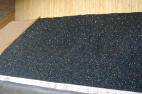 Geschossfangschüttung, Gummigranulat, Schießanlagen, Granulatgeschossfang, Kugelfang, Abrutschsicherung, Beetbrett