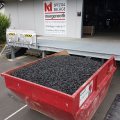 Geschossfang, Geschossfangschüttung, Schießanlagen, normal entflammbar, B2, Gummi, Gummigranulat, kostensparend, trennbar, Granulat, Geschosse, Schüttwinkel, Abrutschsicherung, Geschossfangabdeckung, Abdeckung